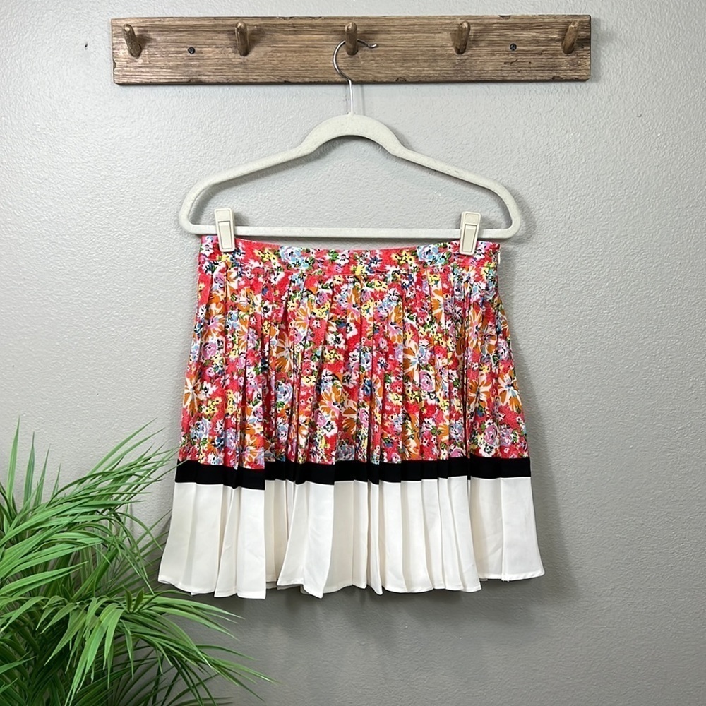 Pim + Larkin Floral Pleated Skirt Medium